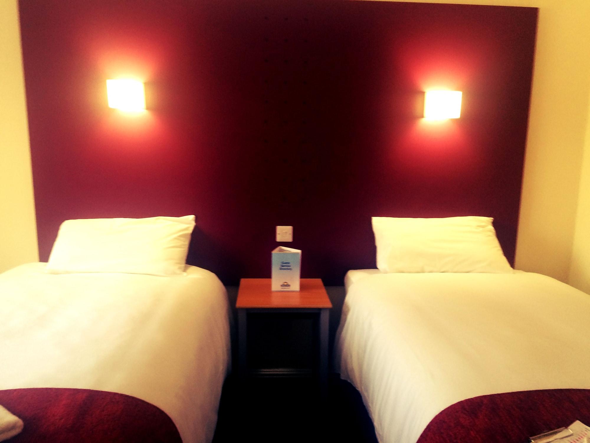 Days Inn Southampton Rownhams Chilworth  Екстериор снимка