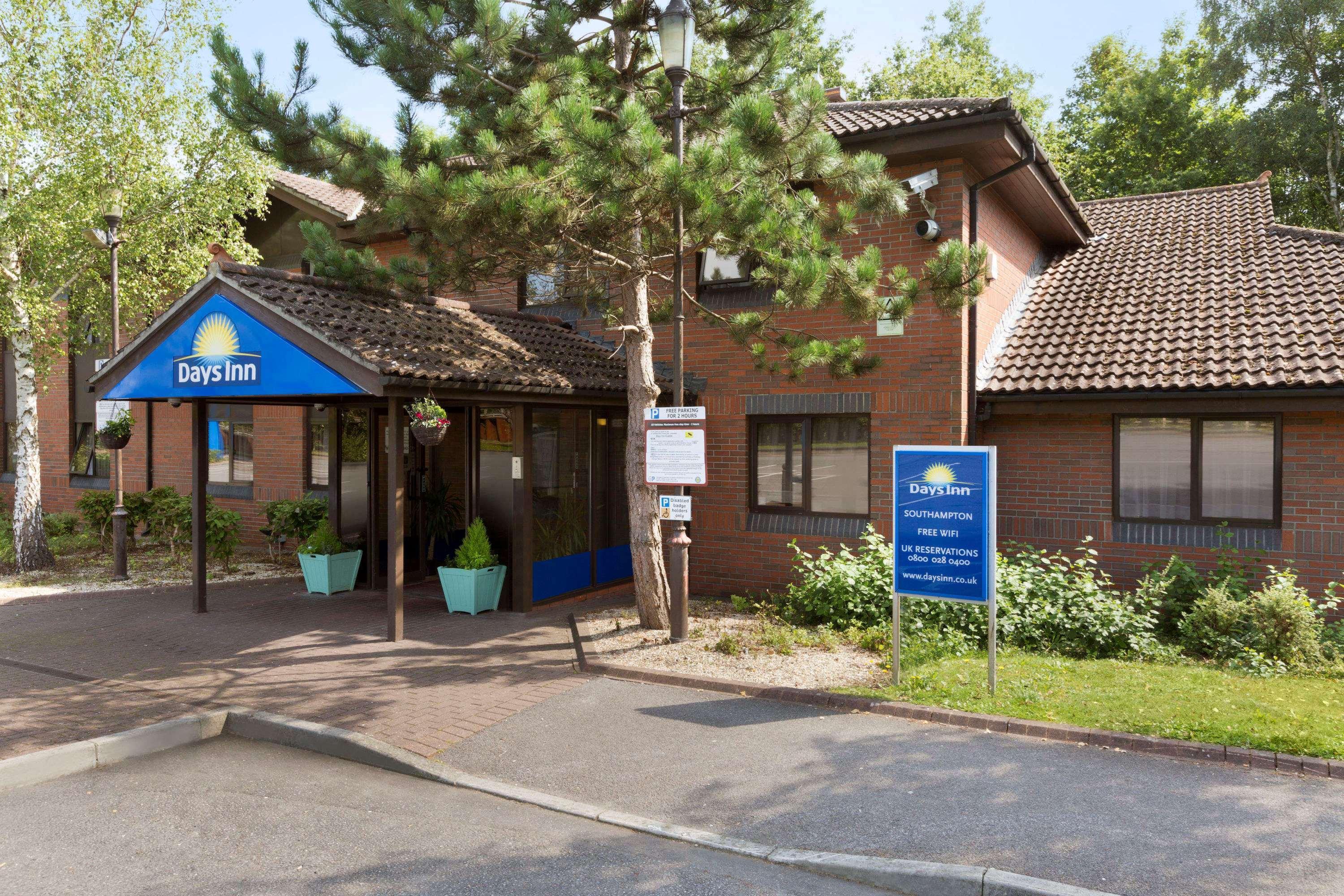 Days Inn Southampton Rownhams Chilworth  Екстериор снимка