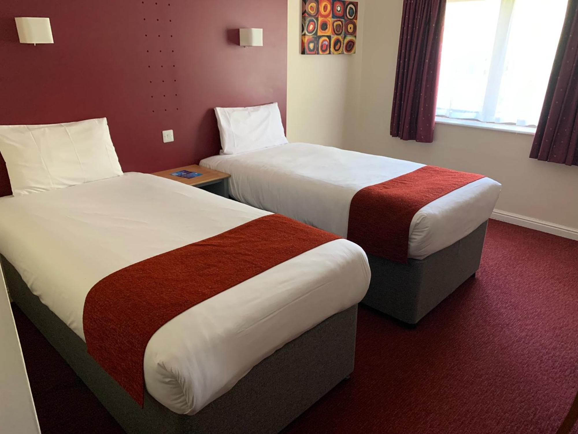 Days Inn Southampton Rownhams Chilworth  Екстериор снимка