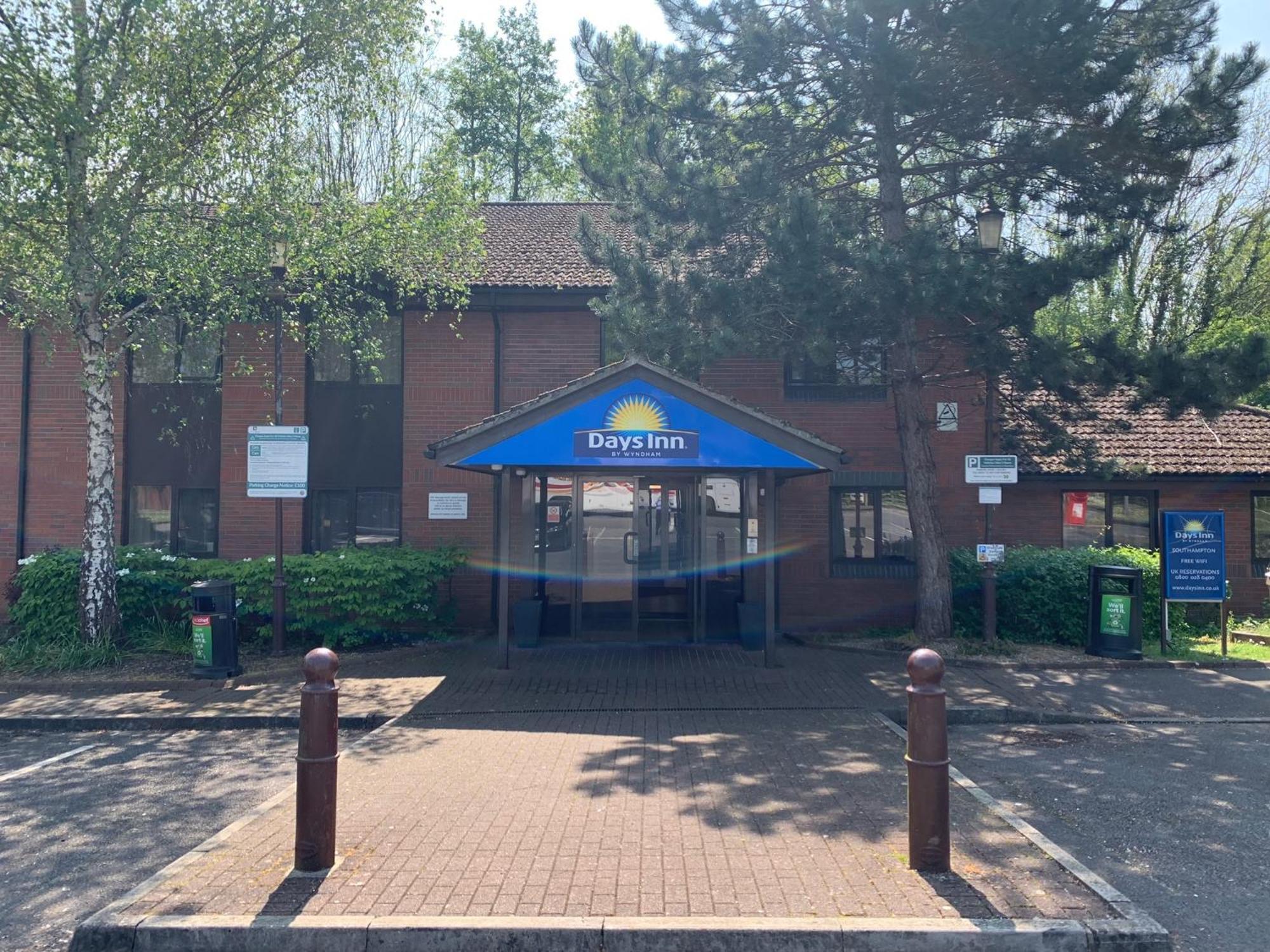 Days Inn Southampton Rownhams Chilworth  Екстериор снимка
