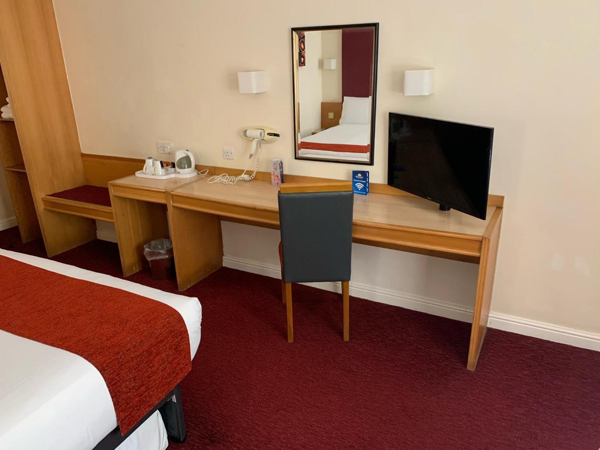 Days Inn Southampton Rownhams Chilworth  Стая снимка