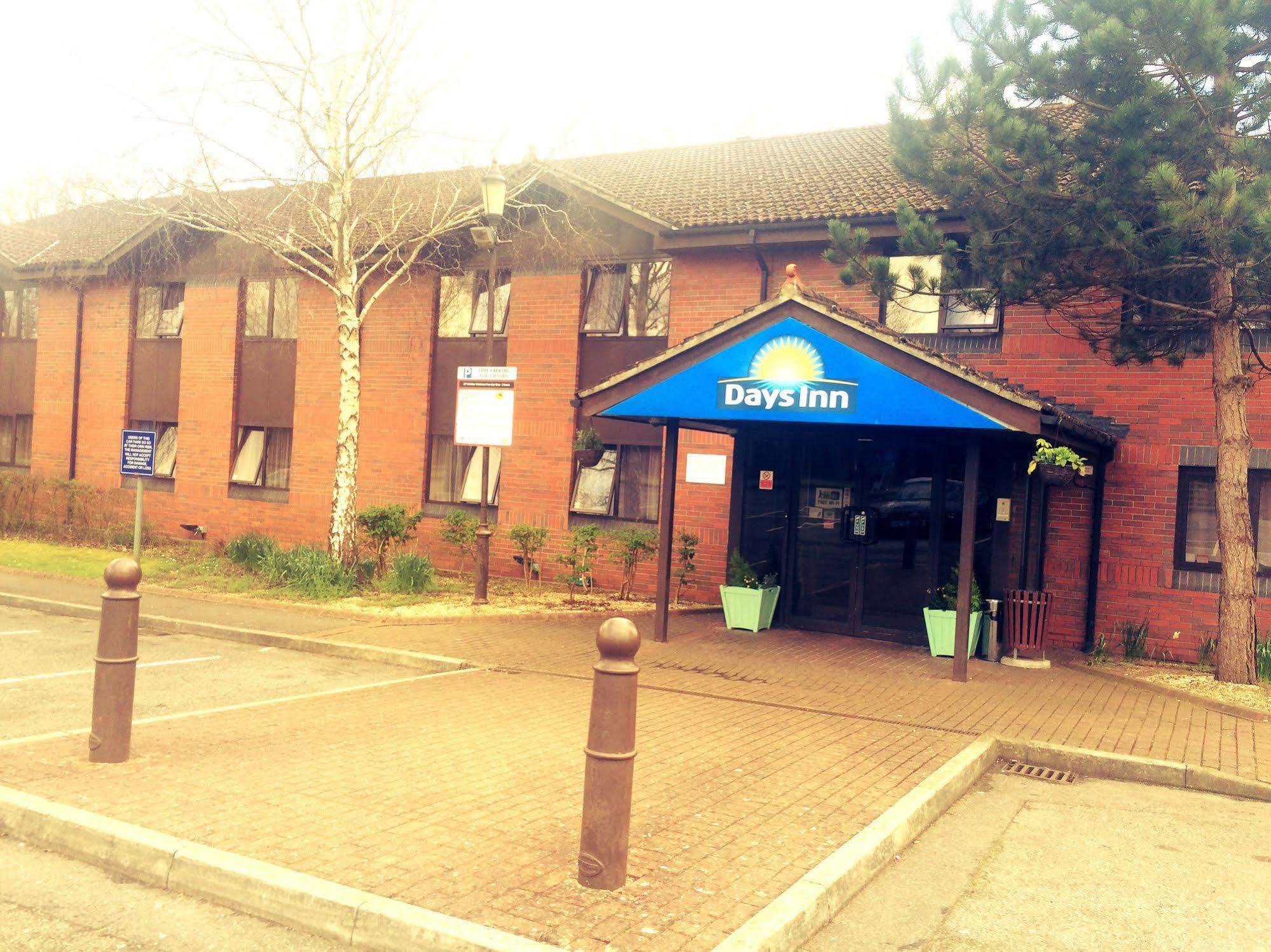 Days Inn Southampton Rownhams Chilworth  Екстериор снимка